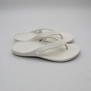 Crocs Sandals Womens Size 10 White Flip Flops Comfort Casual Slip On Shoes Kadee